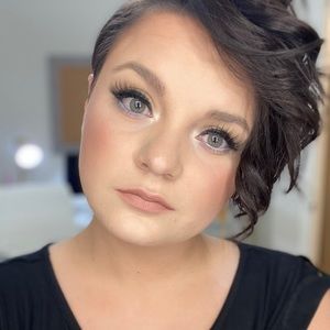 Meet your Posher, Cicely